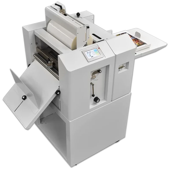 Резак и рулонный ламинатор-фольгиратор Uchida Foilglazer II