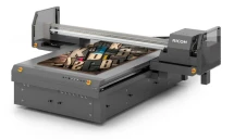 Широкоформатный планшетный УФ-принтер Ricoh Pro T7210
